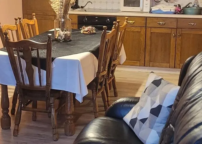 بيت للعطل La Cle Des Champs